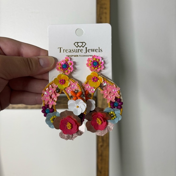 Treasure Jewels Colorful Floral Earrings - Picture 1 of 5